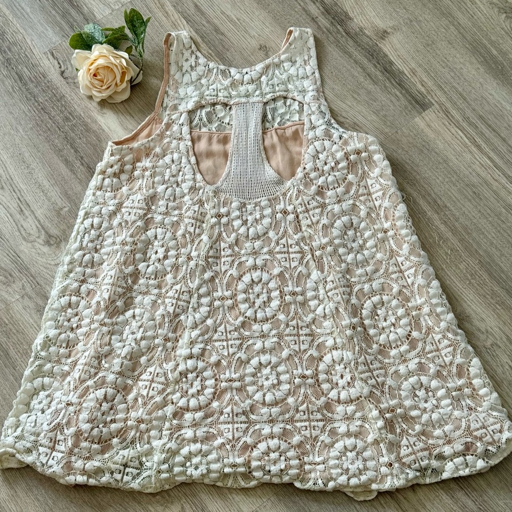 Free People Women's Cream Crochet Overlay Mini Summer Dress - Size Small. EUC - Picture 13 of 14
